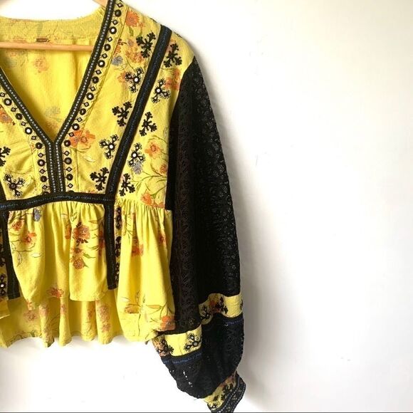 Free People Boho Yellow Embroidered Top - Picture 4 of 11